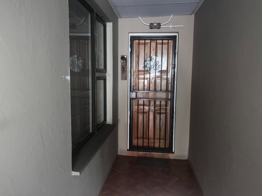 To Let 2 Bedroom Property for Rent in Schoemansville North West